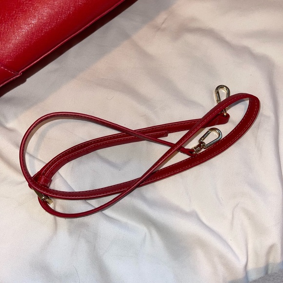 TORY BURCH beautiful red purse - Picture 5 of 5